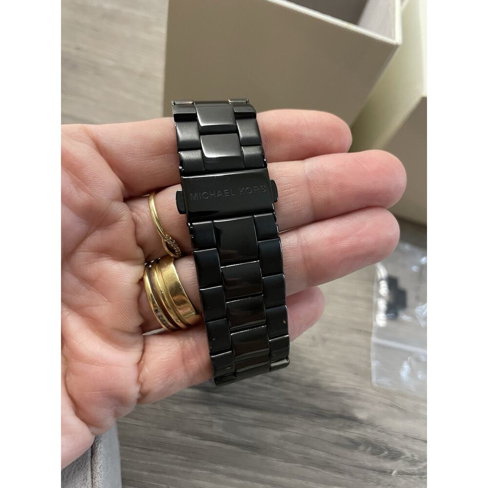 Michael Kors Slim Runway Black Ion-Plated Stainless Steel Men's Watch MK-8672 - Picture 3 of 11